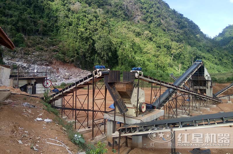 老挝客户沙石粉碎生产线